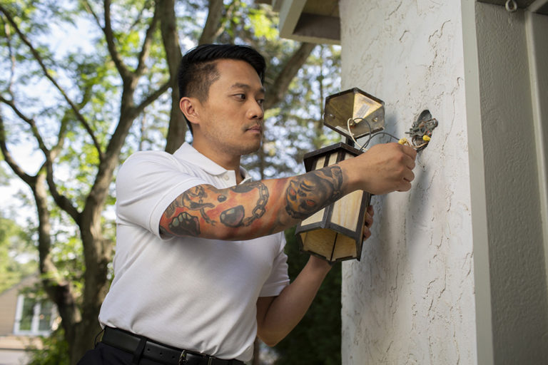 How To An Electrician Explore The Trades