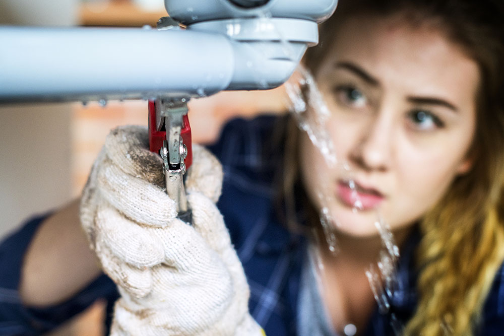 Plumbers Women In Plumbing Explore The Trades 